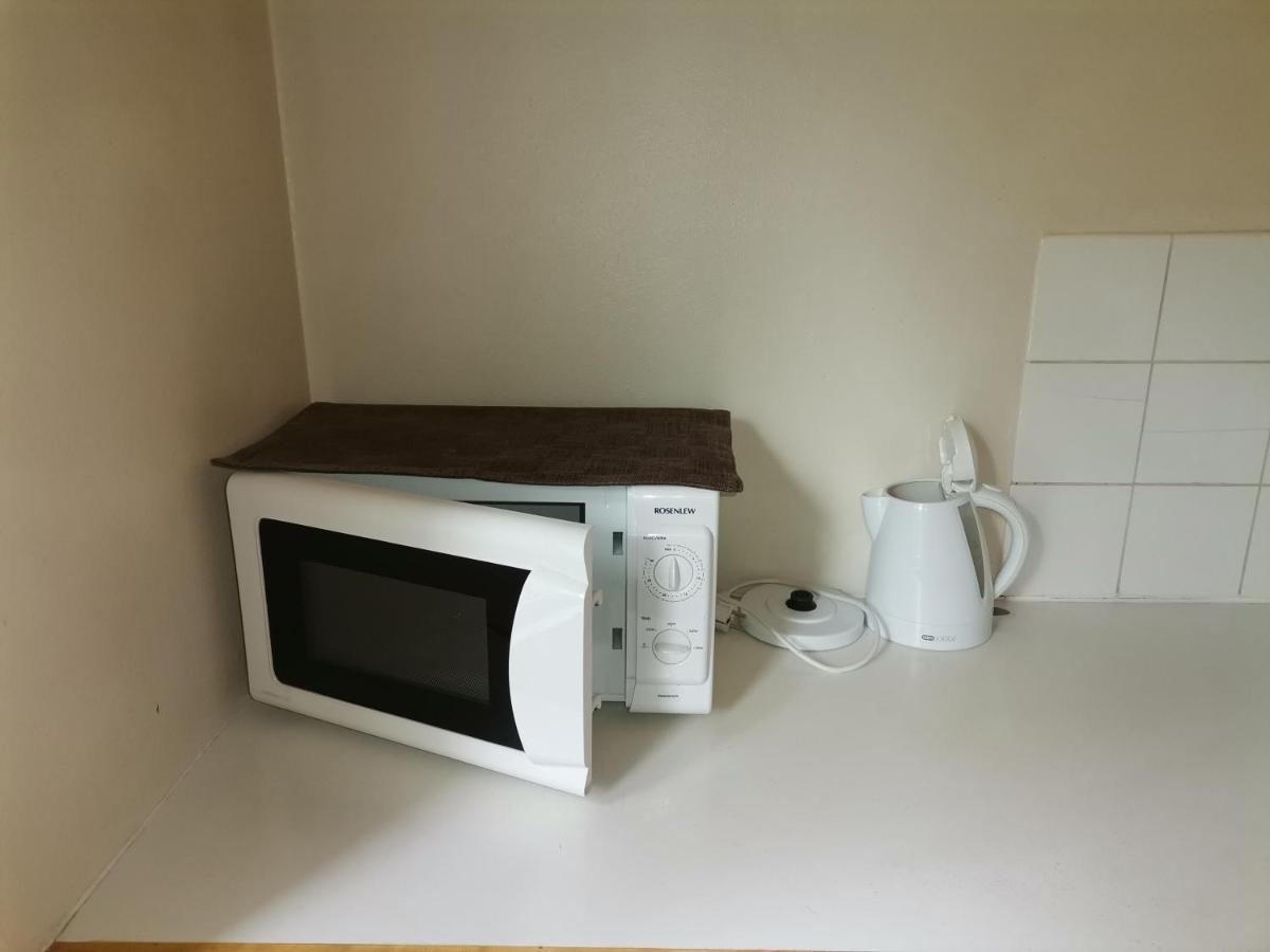 Economy Escape Apartment Kouvola Bagian luar foto