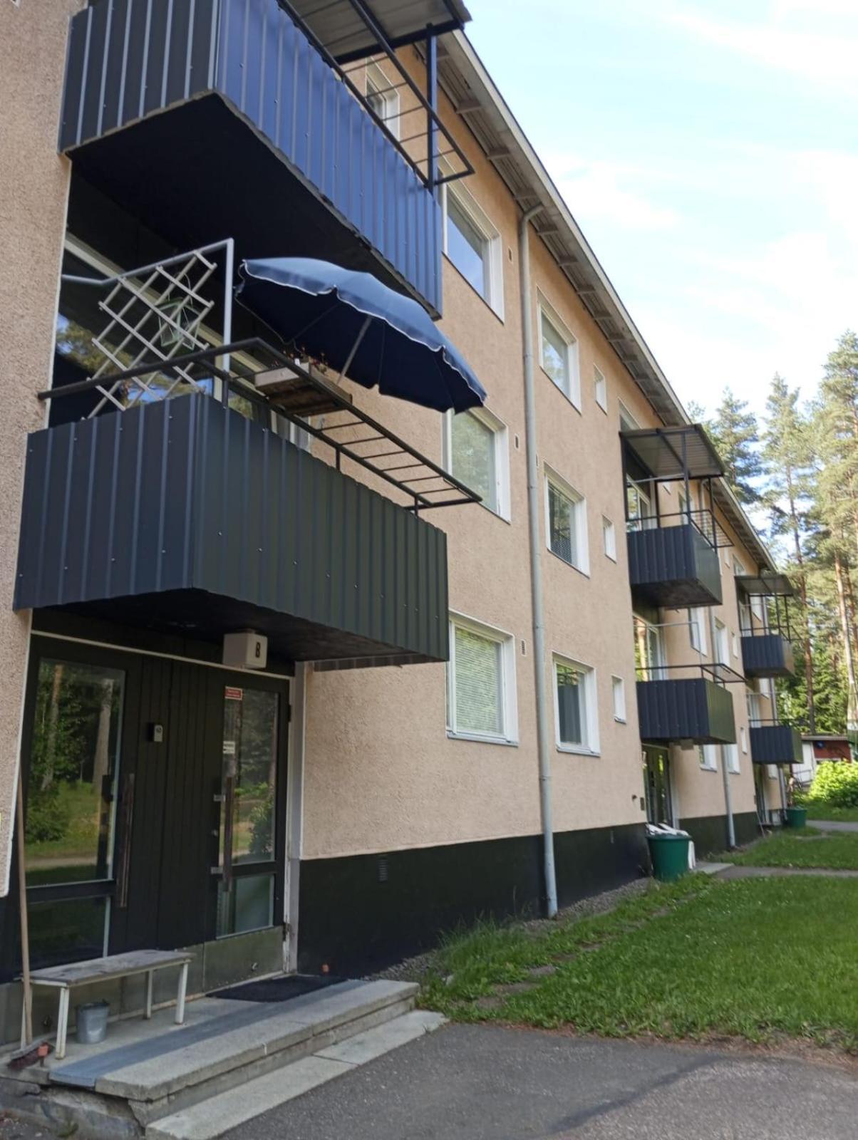 Economy Escape Apartment Kouvola Bagian luar foto